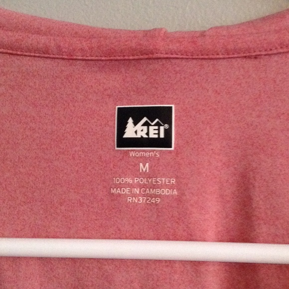 Silky Lightweight Hooded Top - Picture 4 of 4