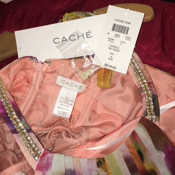 Cache ormed crossed-back dress! - Picture 3 of 4