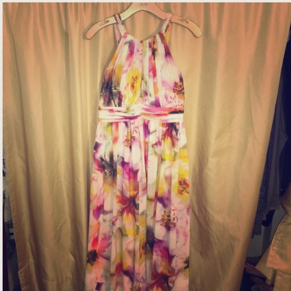 Cache ormed crossed-back dress! - Picture 4 of 4