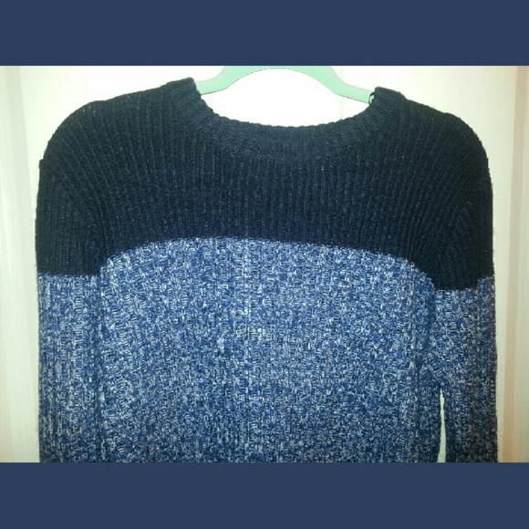Blue Ribbed Sweater - Picture 2 of 4
