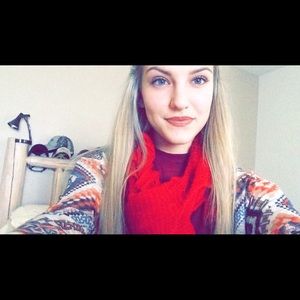 Meet your Posher, Amber