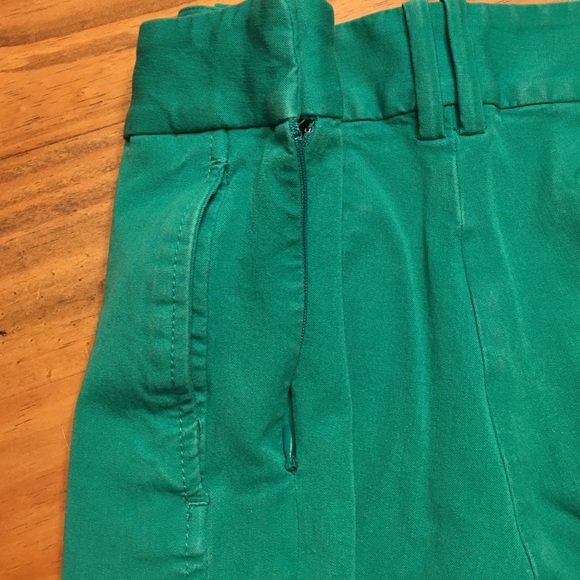 Green Lilly shorts - Picture 4 of 4