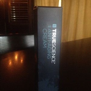 TrueScience Anti-aging cream