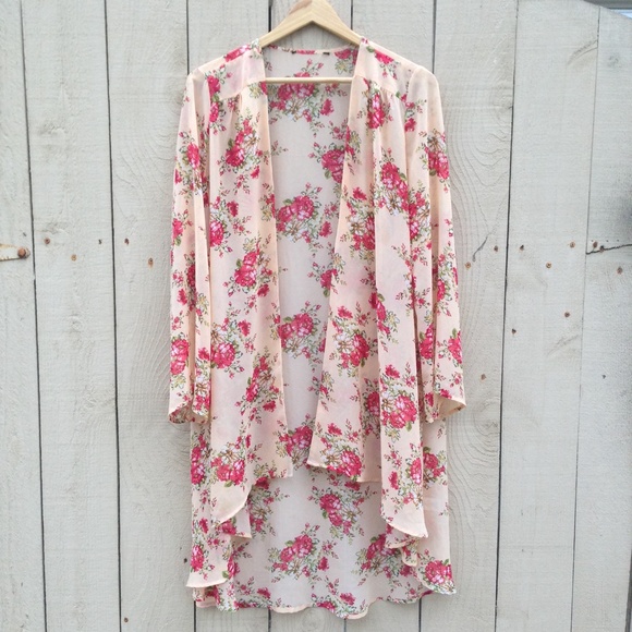 Tops - Pretty & Girly Floral Kimono