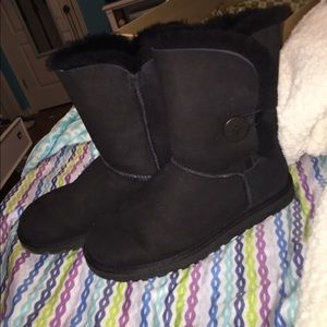 Authentic black Uggs
