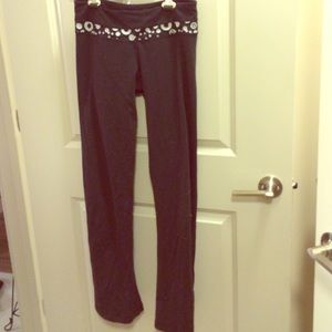 lululemon groove pant with mod pattern waist
