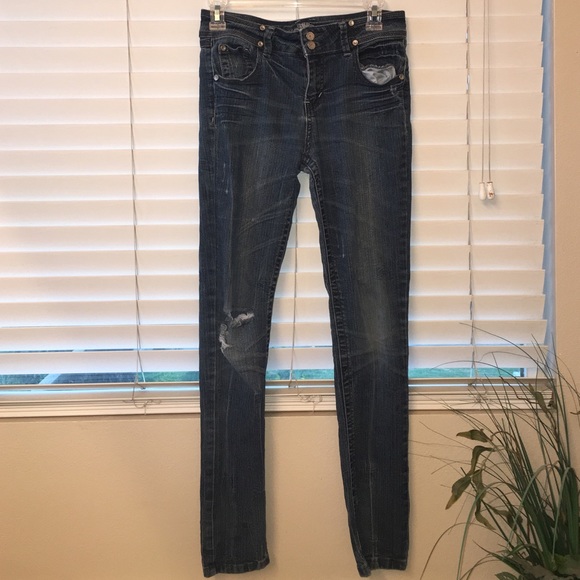 medium washed ripped skinny jeans