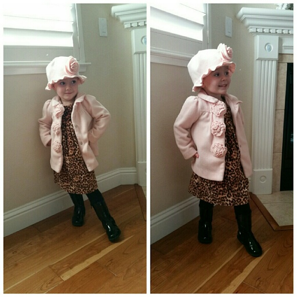 // Meet your seller/buyer // - Picture 3 of 3