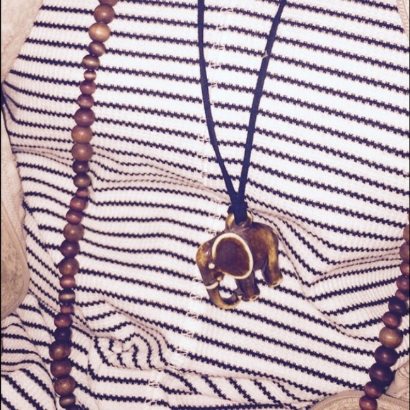 Brown Wooden Elephant Suede Black Leather Necklace - Picture 2 of 2
