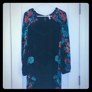 Retro lush floral shift dress