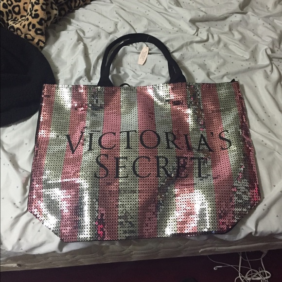Vs pink tote