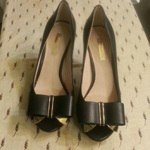 black bow  heels