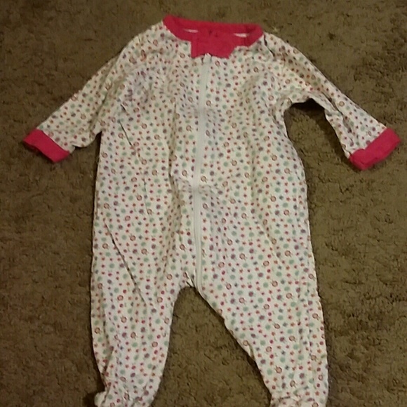 One piece zipper down from Gerber baby size 0-3mon - Picture 1 of 2