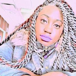 Meet your Posher, Sistahface