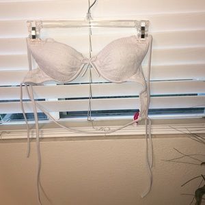 white crocheted Victoria's Secret bikini top