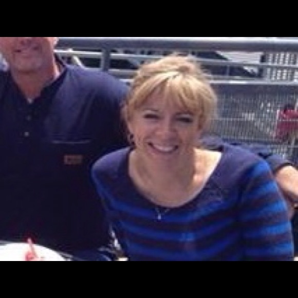 Meet your Posher, Shelley