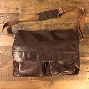 Kelly Moore Camera Bag In Brown Leather (Used)