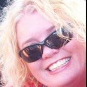 Meet your Posher, Sandy