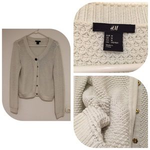 WHITE CARDIGAN W GOLD BUTTONS