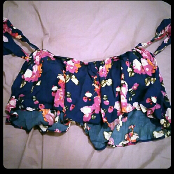 2 Blouses - Picture 1 of 2