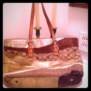 Authentic Coach hand bag