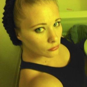 Meet your Posher, Corrine