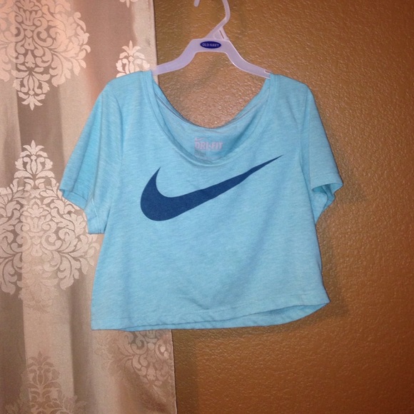 Nike Dri-Fit Crop top