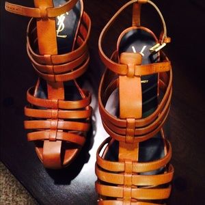 YSL classic tribute Sandel in Amber