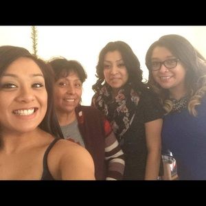 Meet your Posher, Selena