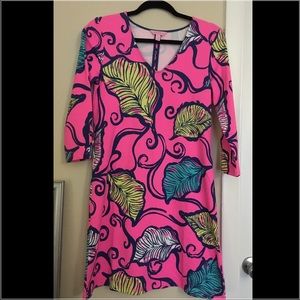 Leaves in the breeze Clarke dress