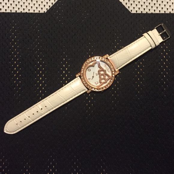 Rare Hello Kitty watch - Picture 2 of 4