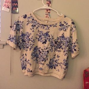 Never been worn Forever 21 floral top