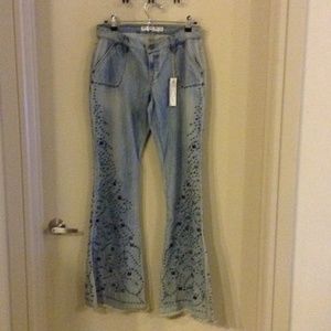 🇺🇸SOLD🇺🇸 Artisan de Luxe Chelsea Studded Flare