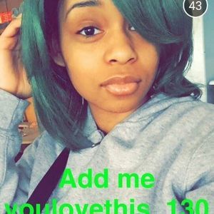 Meet your Posher, Jaylah