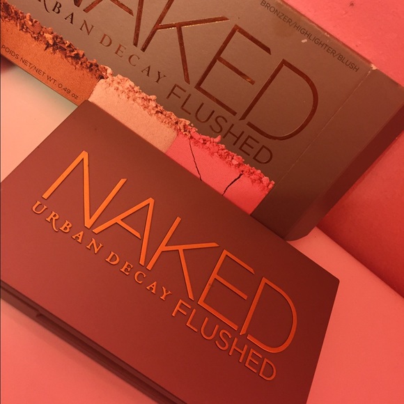 Urban Decay Naked FLUSHED