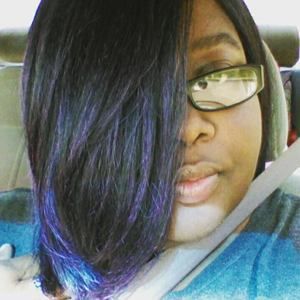 Meet your Posher, Angela