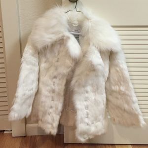 NWT Genuine Real Fur Cropped Sleeve Jacket