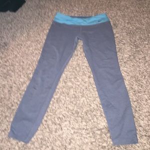 Nike dri fit Capri legging type workout pants