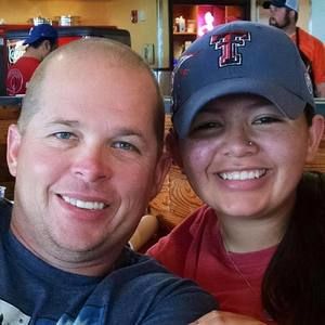 Meet your Posher, Cierra