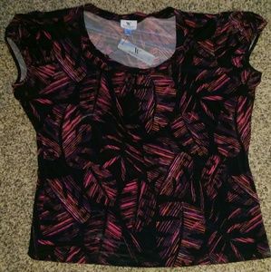 Worthington petite xl never worn. Tags still on it