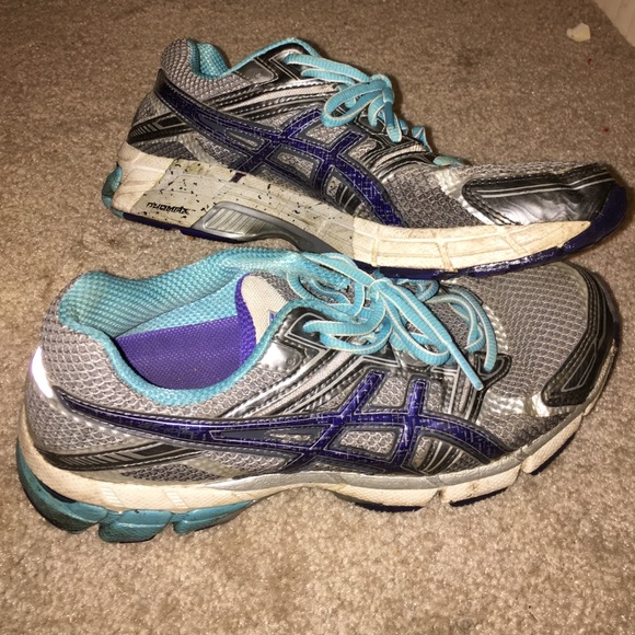 ASICS tennishoes