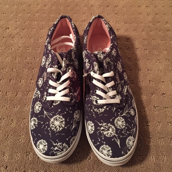 Brand new dandelion vans😍