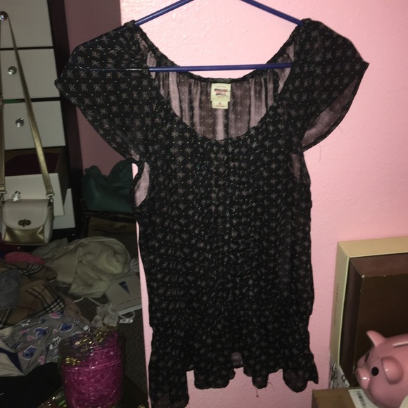 💐 Floral Blouse with Ruffles 💐