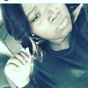 Meet your Posher, Hydea