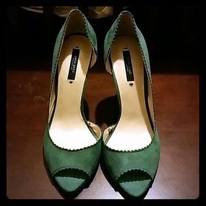 New ZARA Green Suede Shoes Size 40