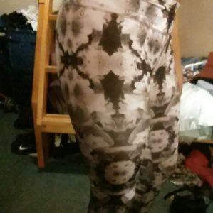 black, white & gray yoga pants