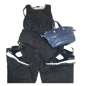 ❌SOLD❌Chic and Sporty blouse