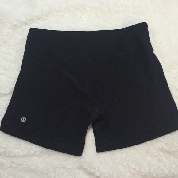 lululemon athletica Pants - Reversible Lululemon shorts