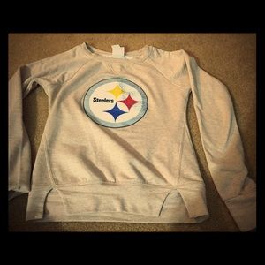 Steelers sweater like new I only tried it on