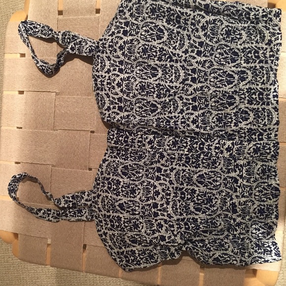 ANGL crop top